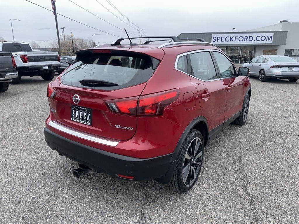 used 2018 Nissan Rogue Sport car