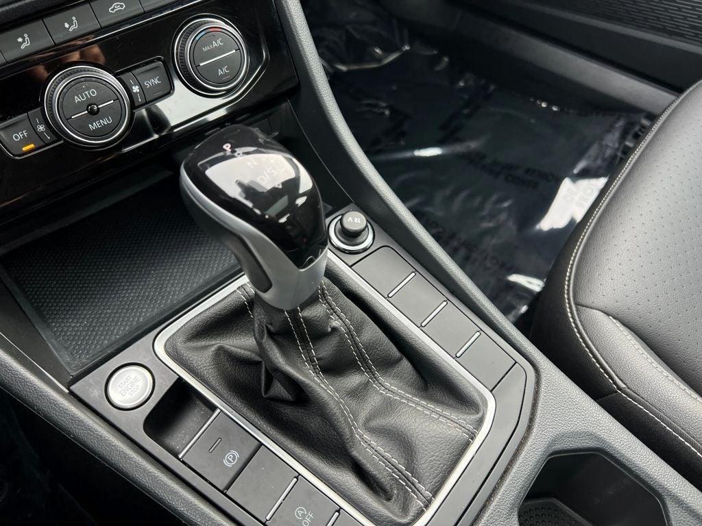 used 2024 Volkswagen Jetta car, priced at $22,558