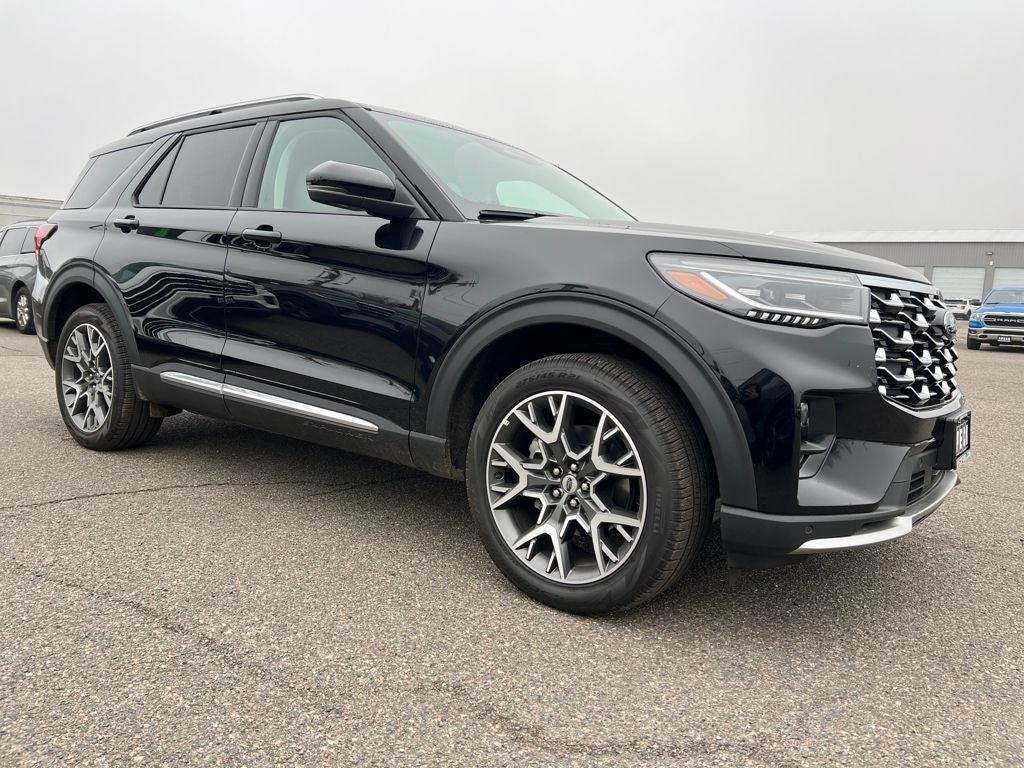 new 2025 Ford Explorer car, priced at $59,045