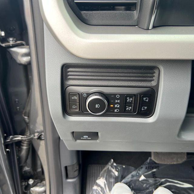 new 2025 Ford F-350 car, priced at $81,137