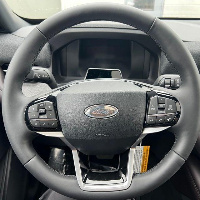 new 2025 Ford Explorer car, priced at $52,987