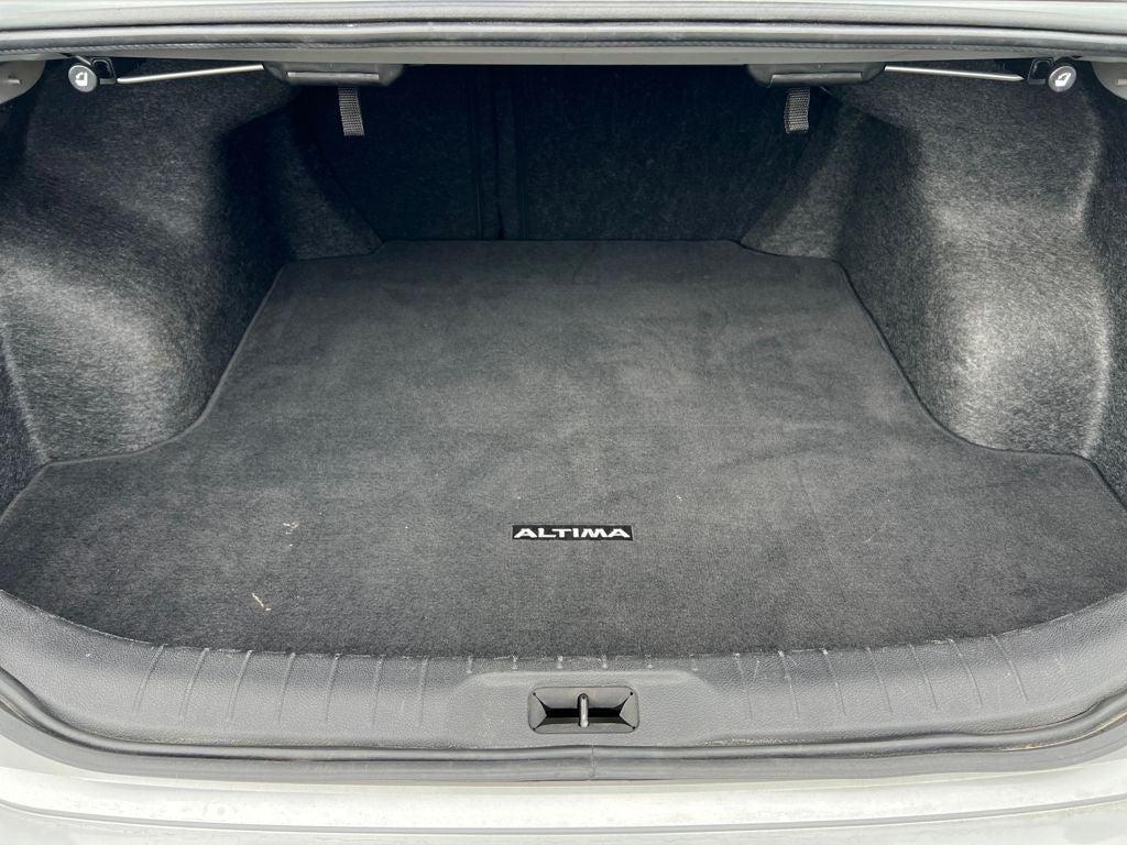 used 2024 Nissan Altima car, priced at $20,977