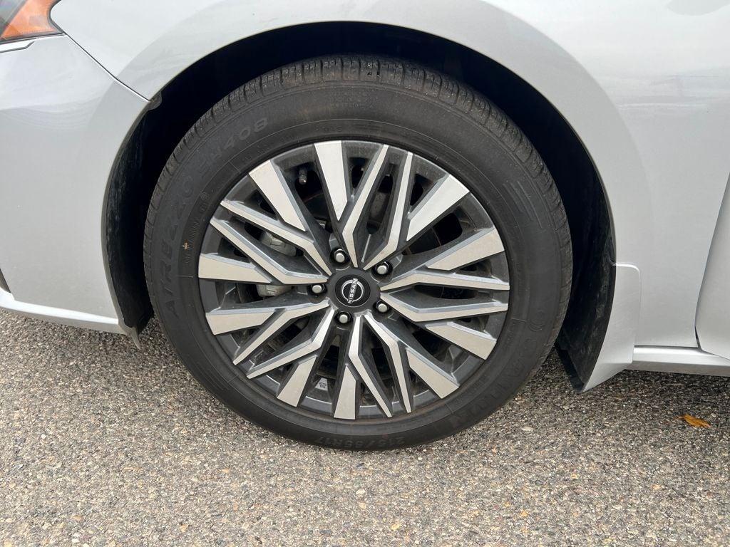 used 2024 Nissan Altima car, priced at $20,977