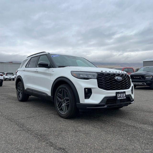 new 2025 Ford Explorer car, priced at $54,070