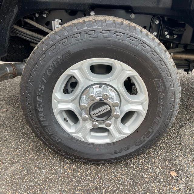 new 2025 Ford F-350 car, priced at $74,690