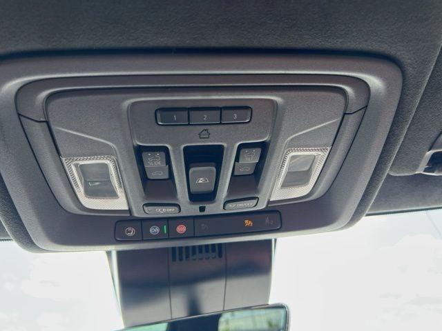 used 2022 GMC Sierra 1500 car, priced at $50,877