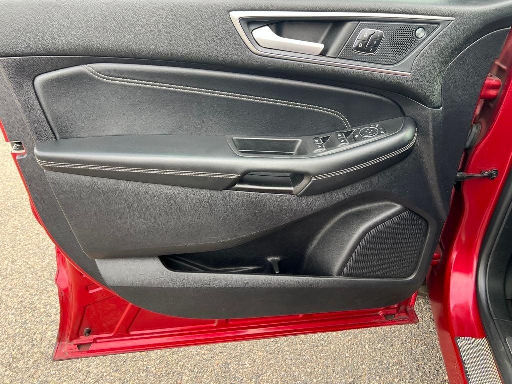 used 2021 Ford Edge car, priced at $21,037