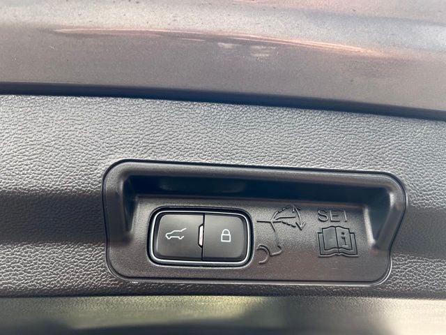 used 2023 Ford Explorer car, priced at $30,987