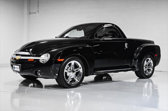 used 2005 Chevrolet SSR car, priced at $26,800