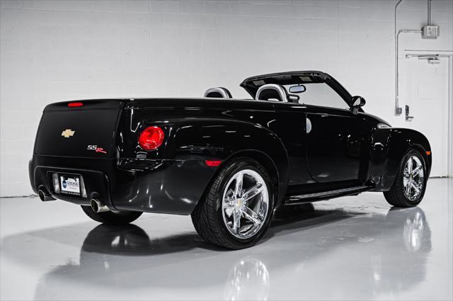 used 2005 Chevrolet SSR car, priced at $26,800