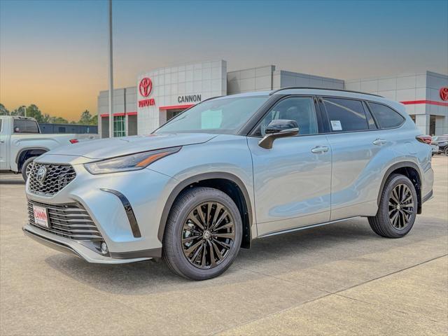 new 2025 Toyota Highlander car, priced at $51,138