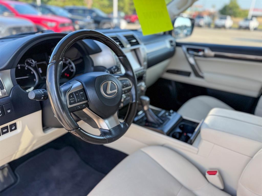 used 2021 Lexus GX 460 car, priced at $38,597