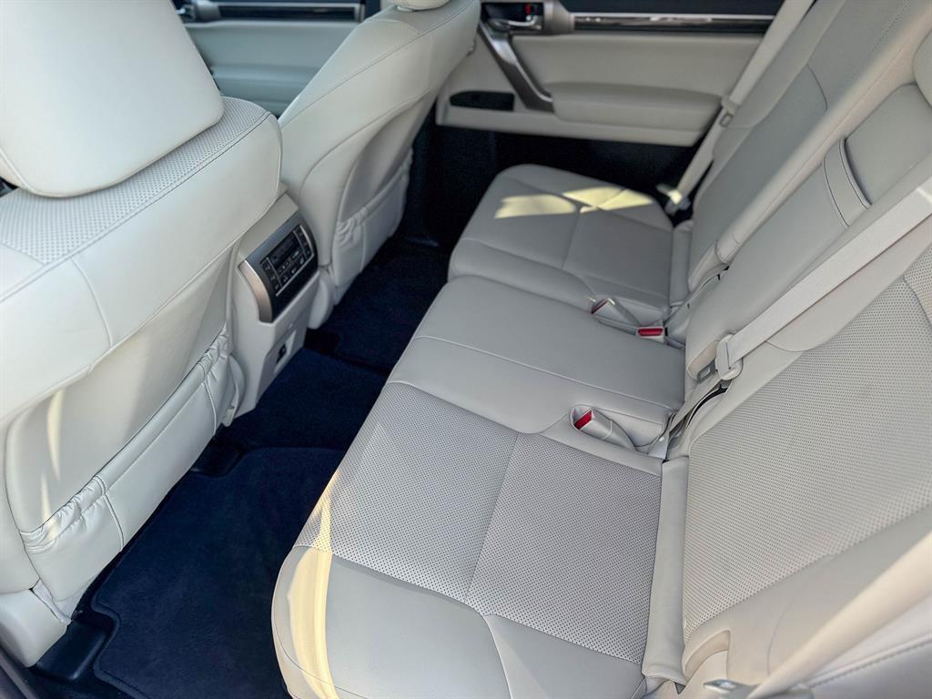 used 2021 Lexus GX 460 car, priced at $38,597