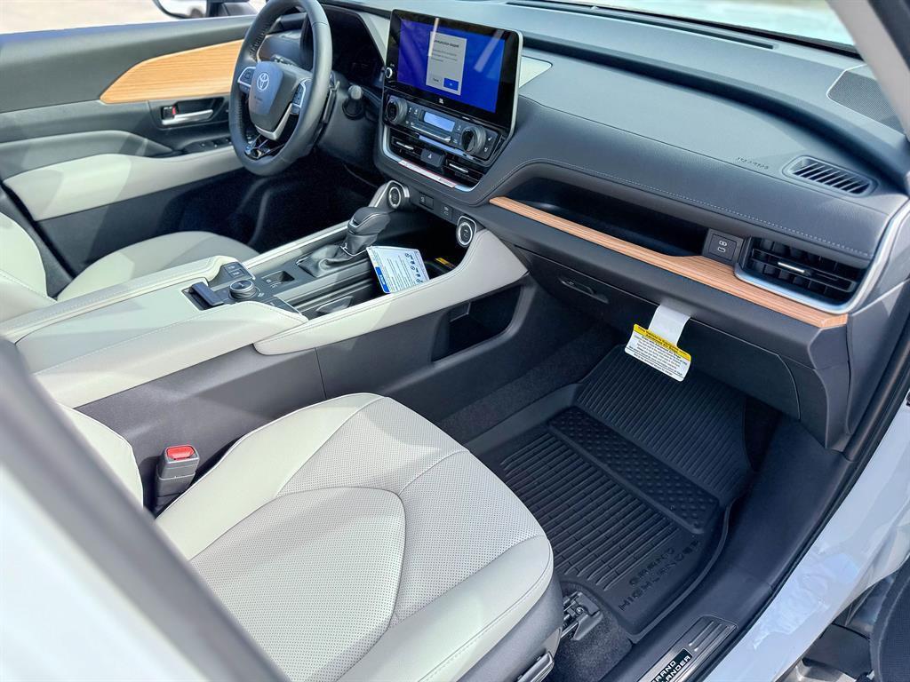 new 2026 Toyota Grand Highlander car, priced at $59,113
