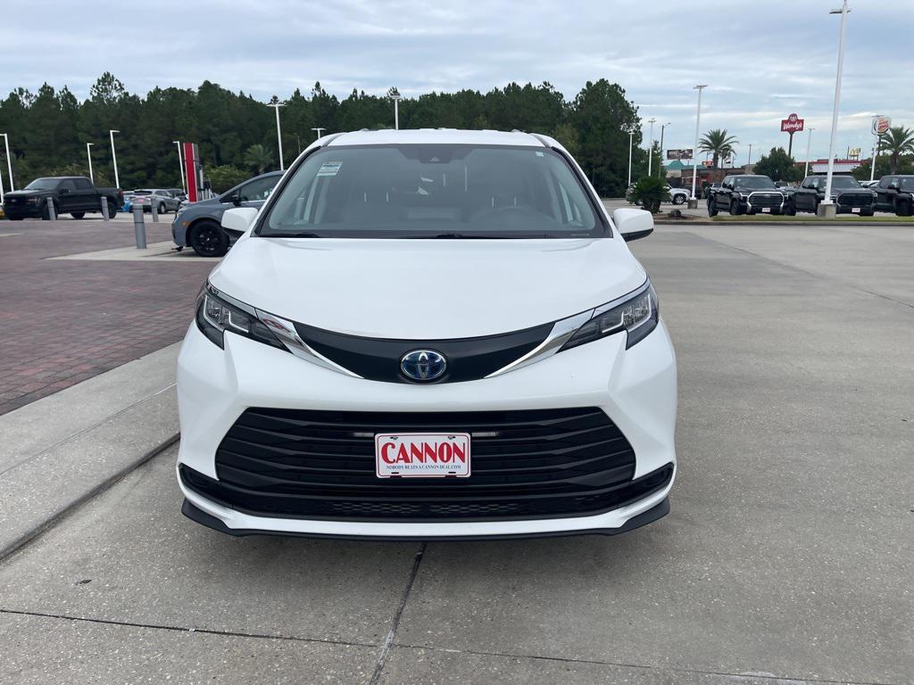 used 2022 Toyota Sienna car, priced at $26,874