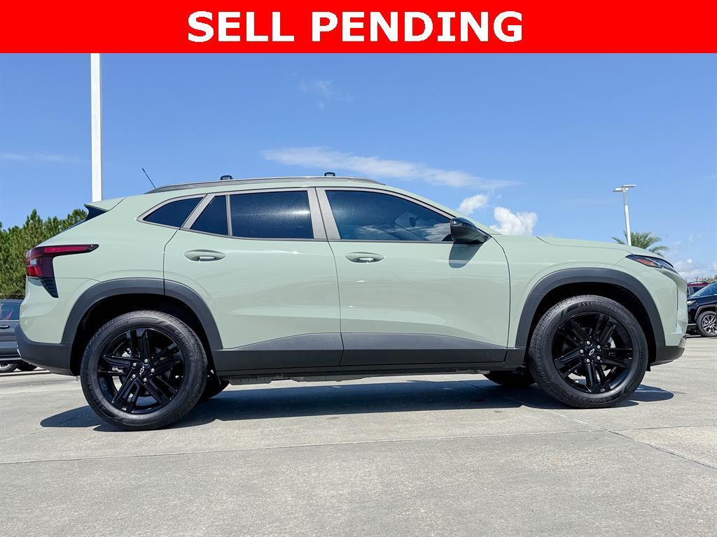 used 2025 Chevrolet Trax car, priced at $25,436