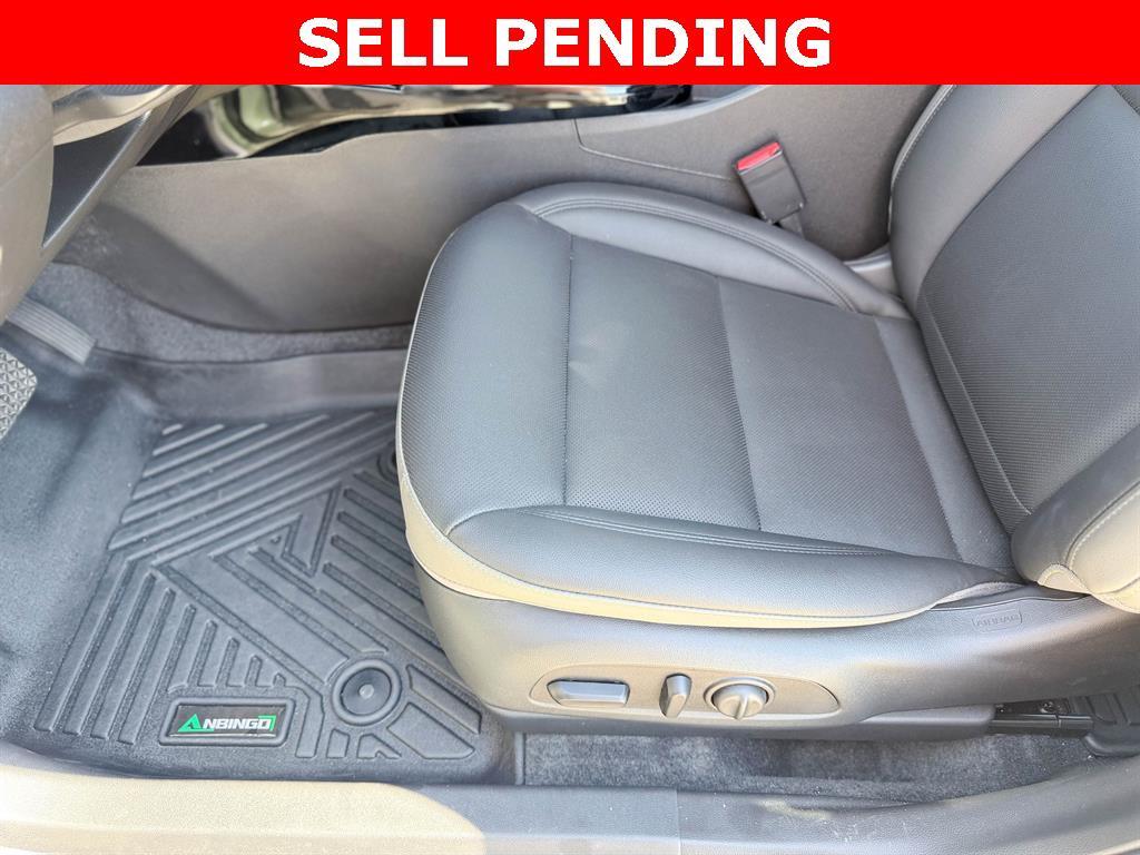 used 2025 Chevrolet Trax car, priced at $25,436