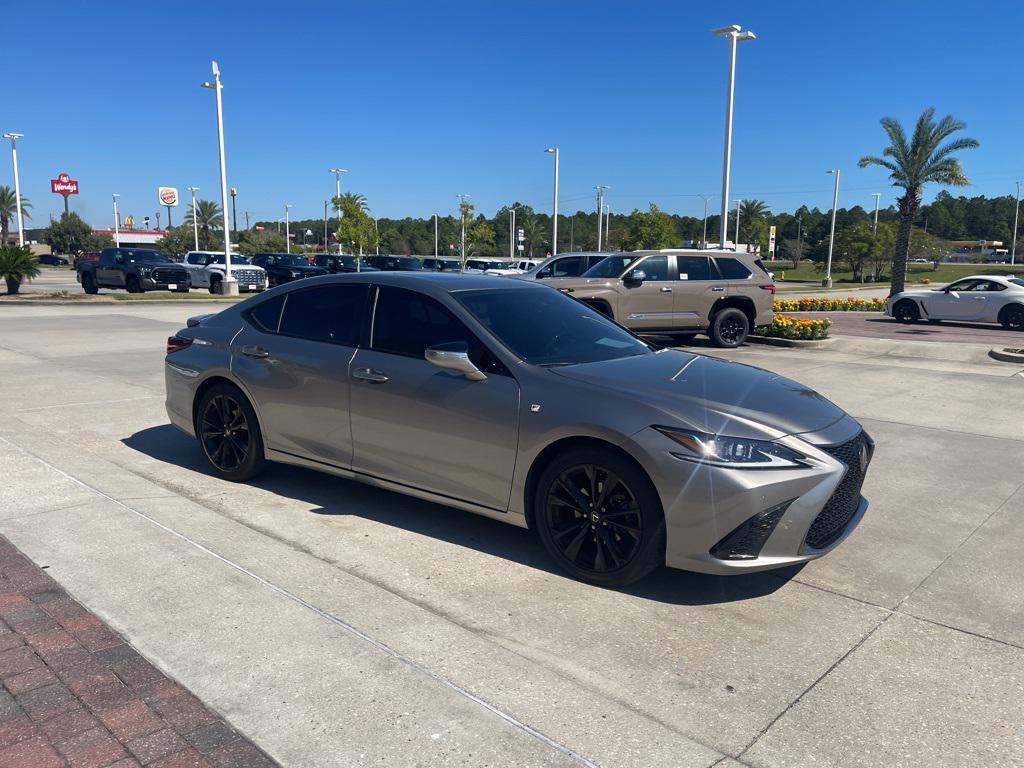 used 2019 Lexus ES 350 car, priced at $26,197