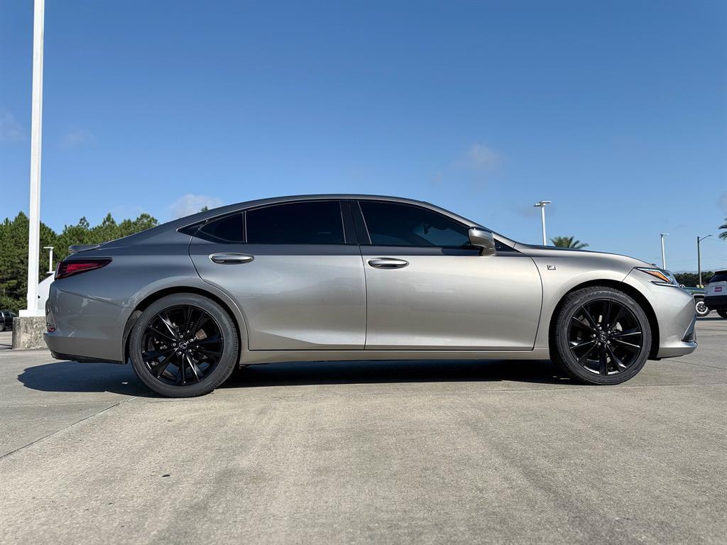 used 2019 Lexus ES 350 car, priced at $25,463