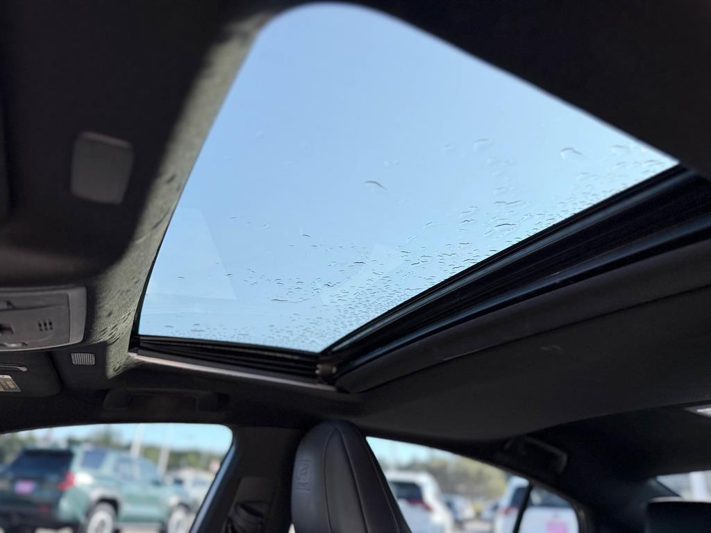 used 2019 Lexus ES 350 car, priced at $25,463