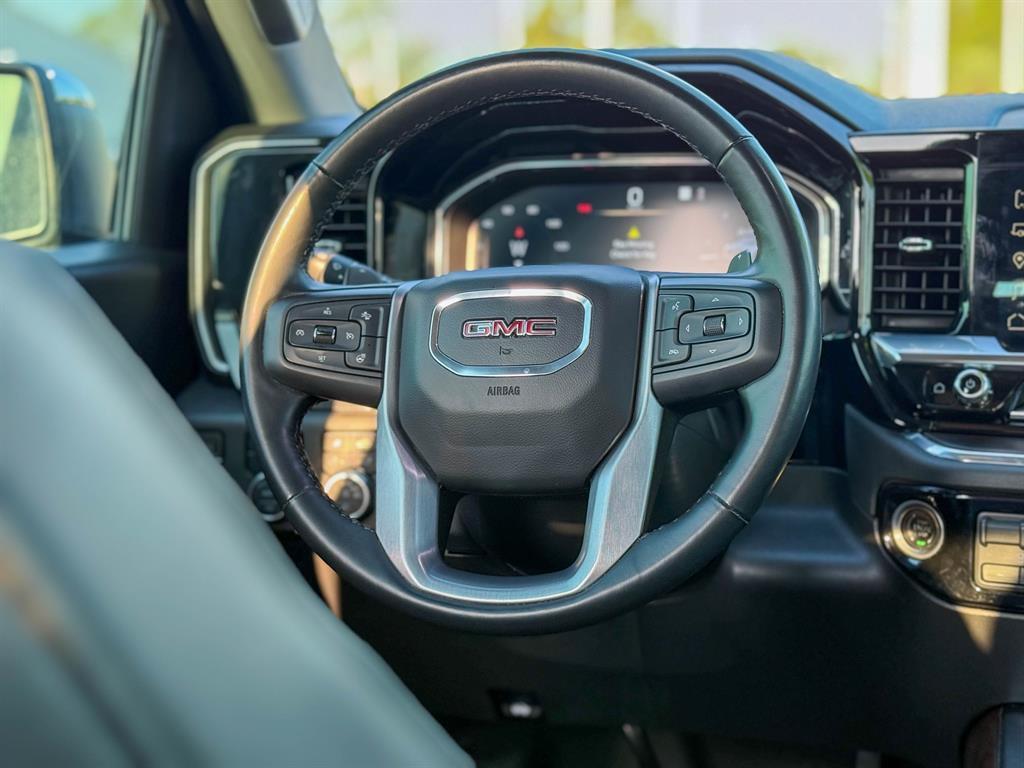 used 2023 GMC Sierra 1500 car, priced at $45,593
