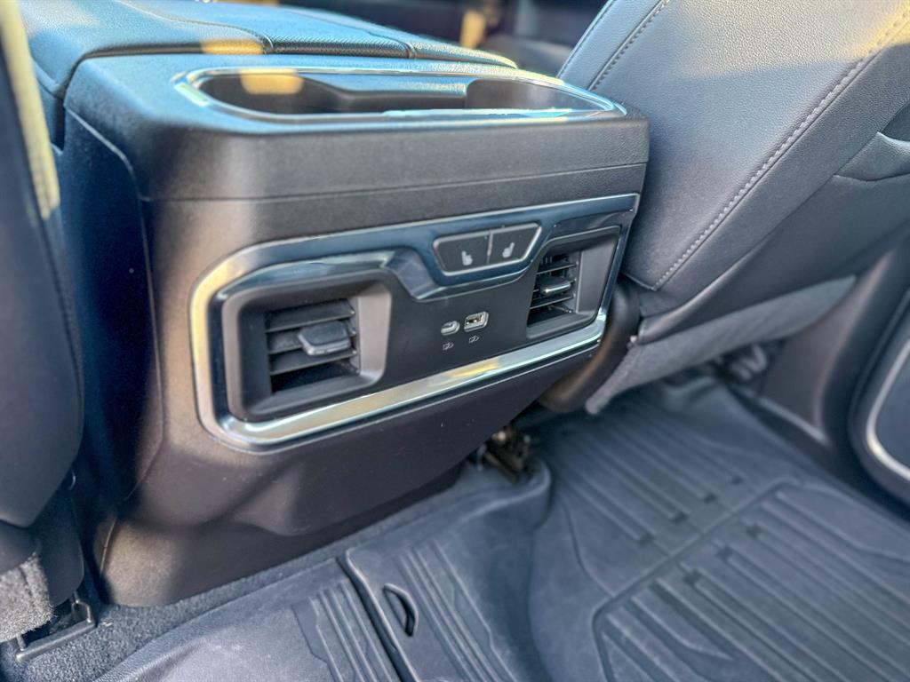 used 2023 GMC Sierra 1500 car, priced at $45,593