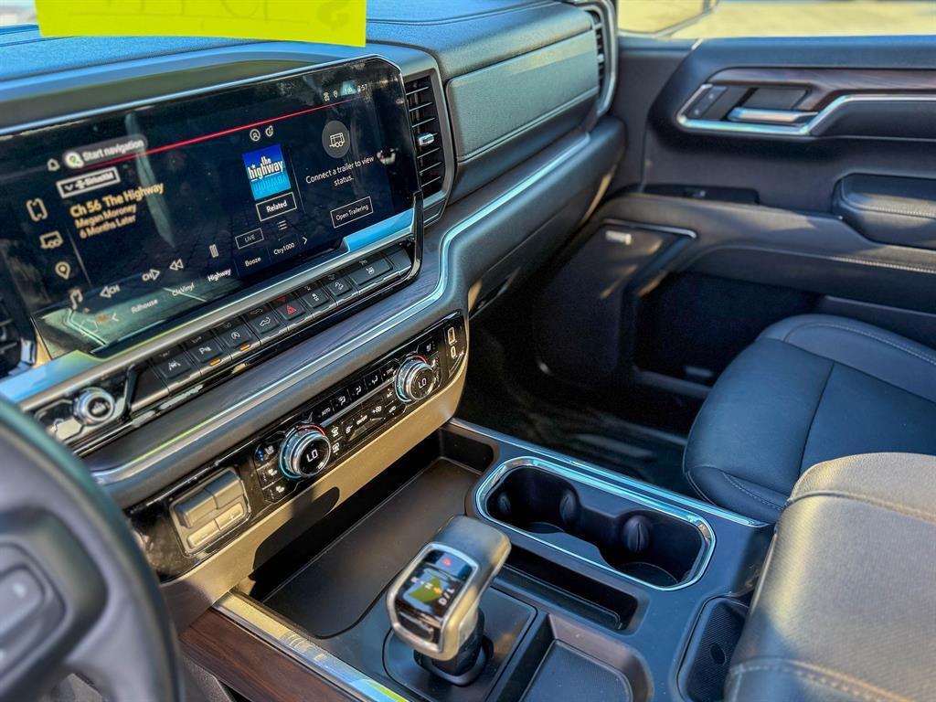 used 2023 GMC Sierra 1500 car, priced at $45,593