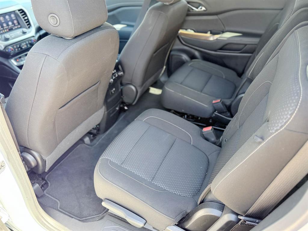 used 2023 GMC Acadia car, priced at $29,713