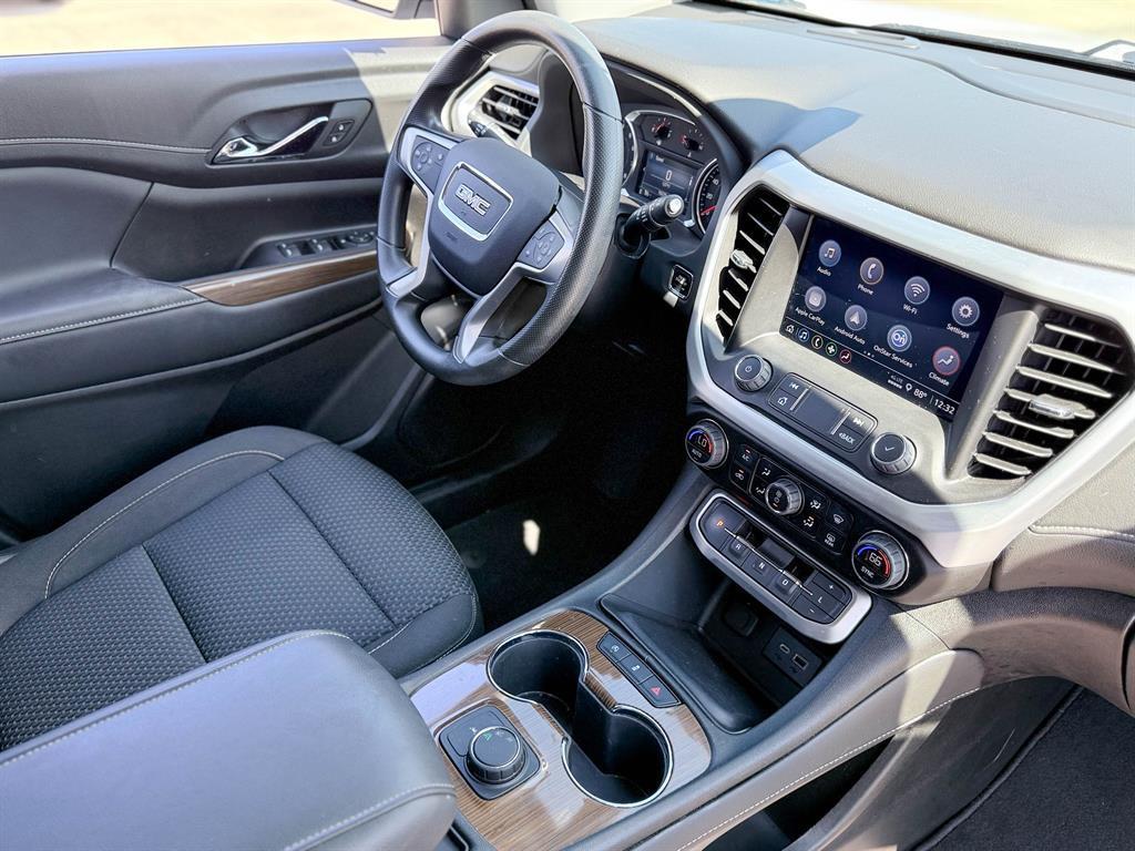 used 2023 GMC Acadia car, priced at $29,713