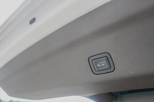 used 2022 GMC Yukon car, priced at $56,752