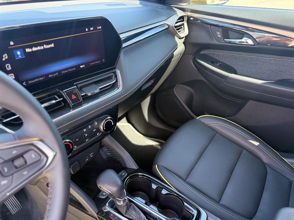 used 2024 Chevrolet TrailBlazer car, priced at $25,522