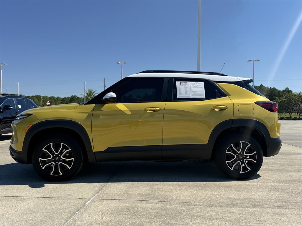used 2024 Chevrolet TrailBlazer car, priced at $25,522