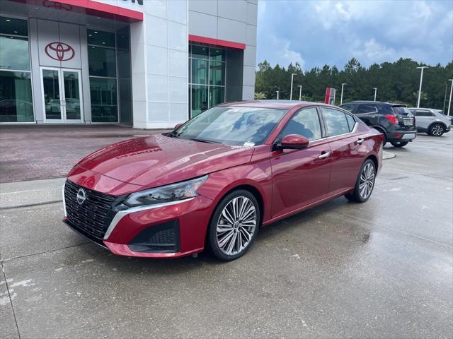 used 2023 Nissan Altima car, priced at $23,515