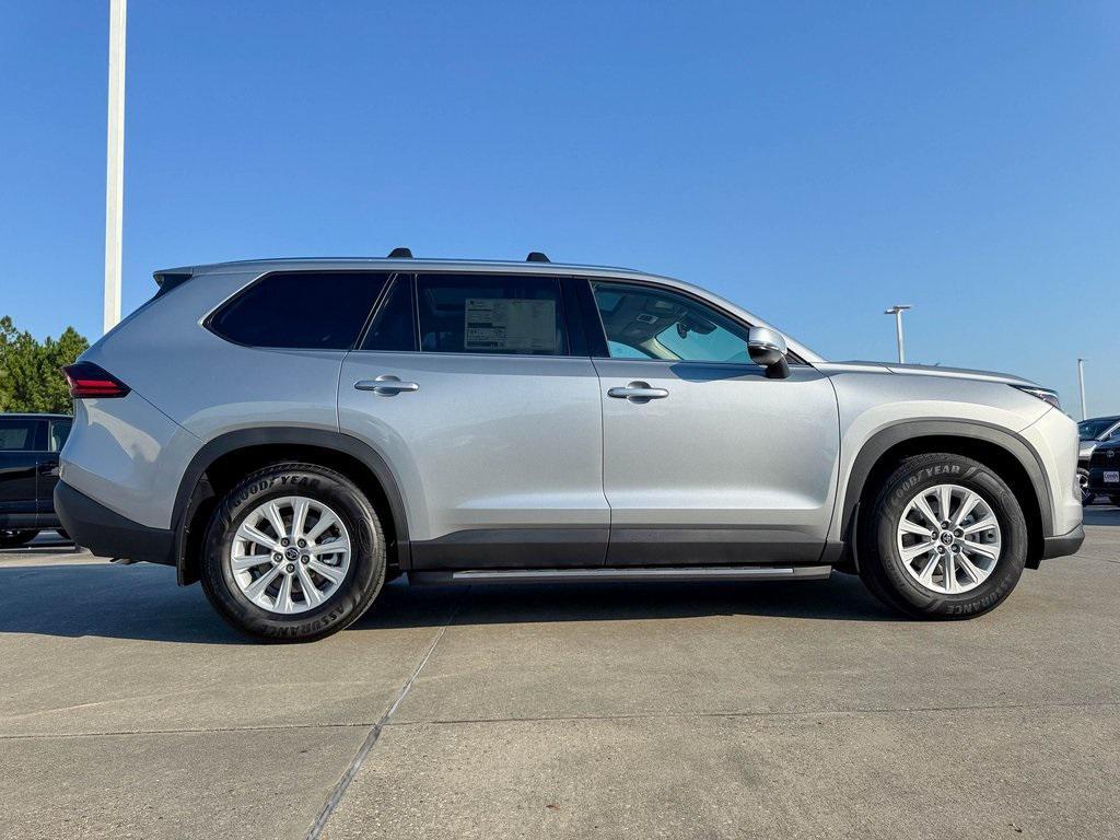 new 2025 Toyota Grand Highlander car, priced at $49,574
