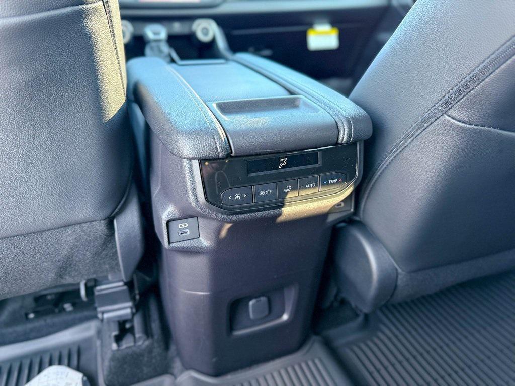 new 2025 Toyota Grand Highlander car, priced at $49,574