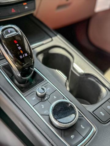 used 2020 Cadillac XT4 car, priced at $16,627