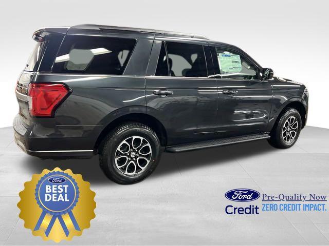 new 2024 Ford Expedition car, priced at $67,661
