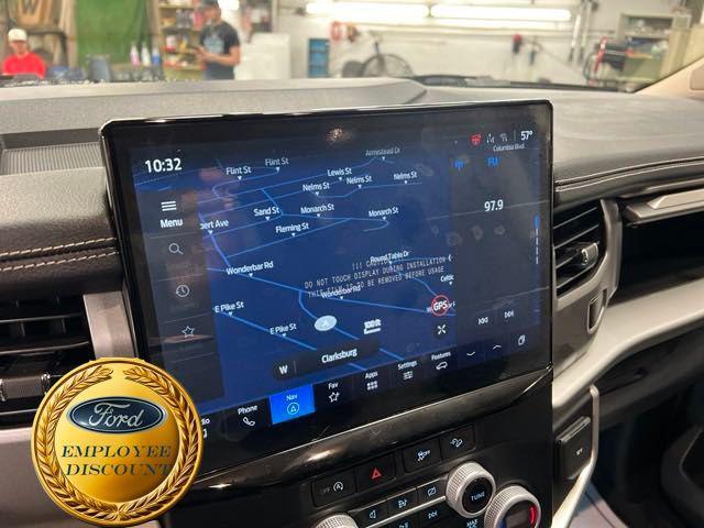 new 2024 Ford Expedition car, priced at $63,062