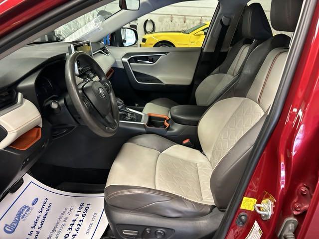used 2019 Toyota RAV4 car, priced at $27,495