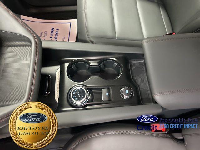 new 2025 Ford Explorer car, priced at $48,289