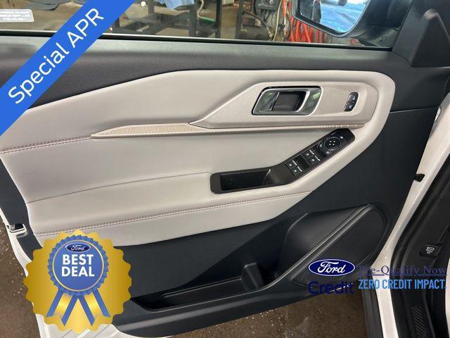 new 2025 Ford Explorer car, priced at $48,995