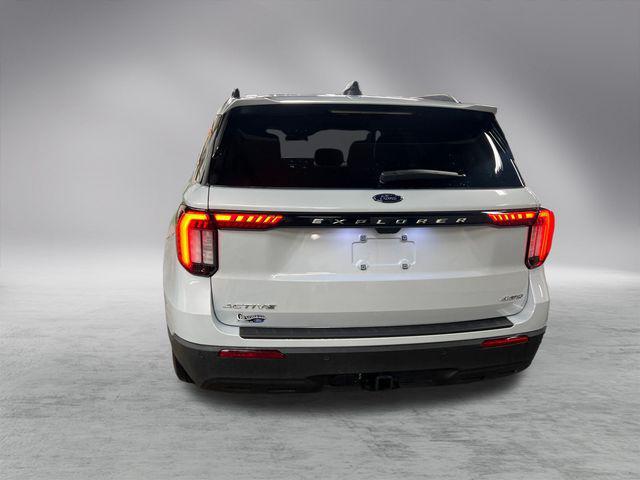 new 2025 Ford Explorer car