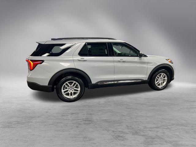 new 2025 Ford Explorer car