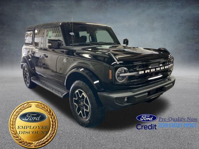 new 2025 Ford Bronco car, priced at $50,697