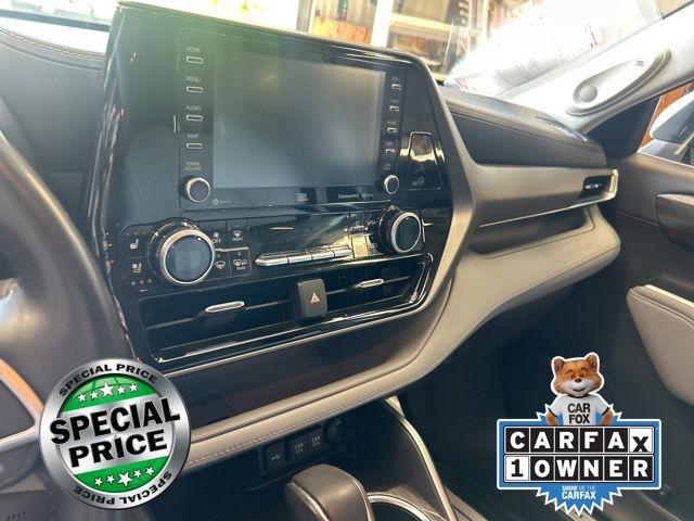 used 2021 Toyota Highlander car, priced at $39,943