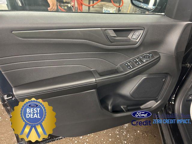 new 2025 Ford Escape car, priced at $27,679