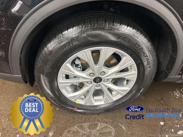 new 2025 Ford Escape car, priced at $27,679