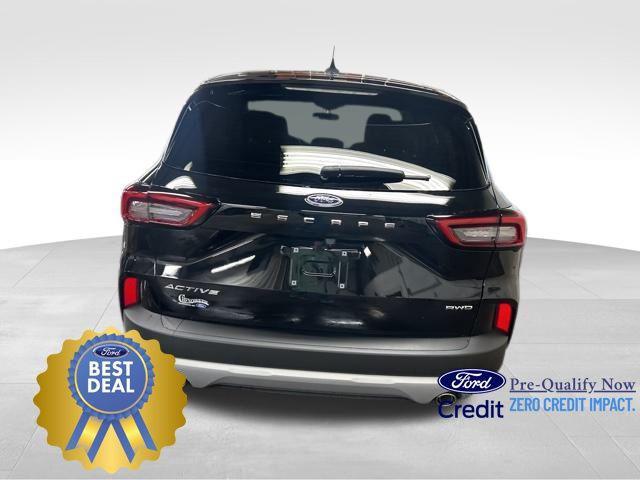 new 2025 Ford Escape car, priced at $27,679