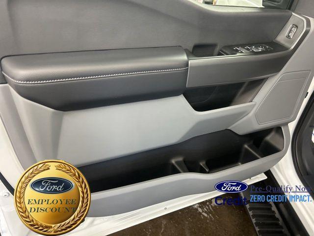 new 2025 Ford F-350 car, priced at $70,129