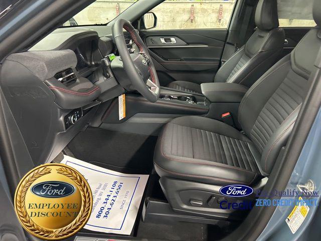 new 2025 Ford Explorer car, priced at $48,764